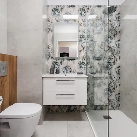 Novum Center, Sun & Snow Apartamento *