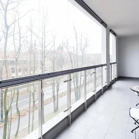 Apartment Novum Center Near The Train Station By Sun & Snow Krakow