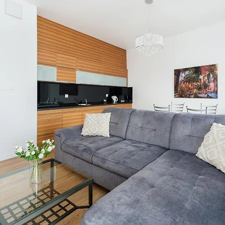 Apartment Novum Center Near The Train Station By Sun & Snow