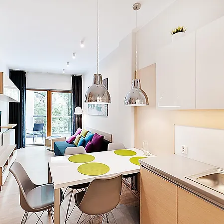 Novum Center Near The Train Station By Sun & Snow Apartment Krakow