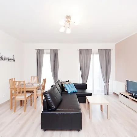 Novum Center Near The Train Station By Sun & Snow Apartment Krakow